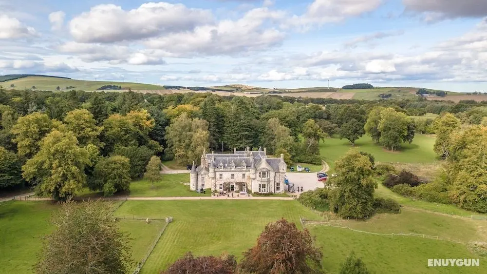 Wardhill Castle - Öne Çıkan Resim