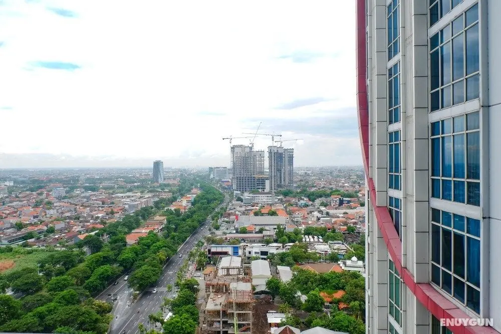 Warm Studio Apartment At Tamansari Papilio - Dış Mekan