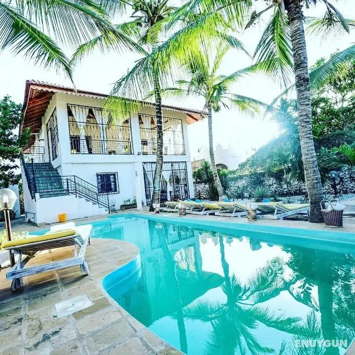 Watamu Sunflower House - Öne Çıkan Resim