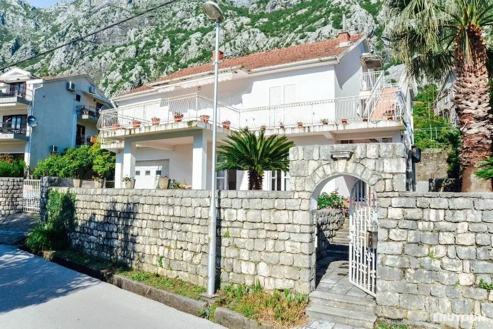 Waterfront Apartment Petrovina - Öne Çıkan Resim