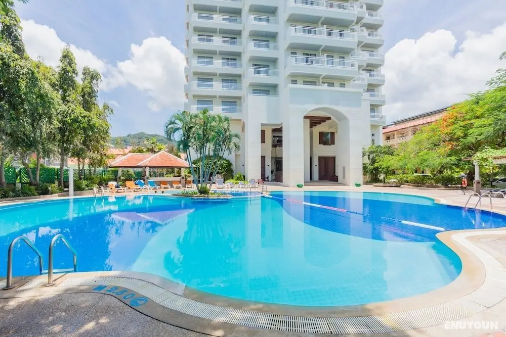 Waterfront Suites Phuket by Centara - Öne Çıkan Resim