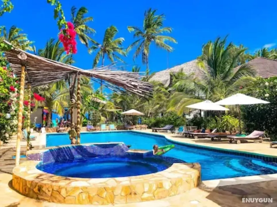 The Waterfront Zanzibar Beach Hotel - Öne Çıkan Resim