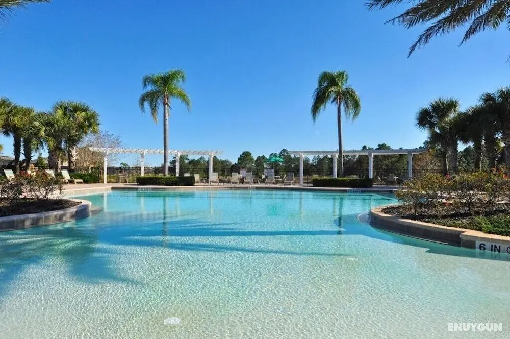 Watersong Resort - 5 Bed Sleeps 10 - Private Pool - Havuz