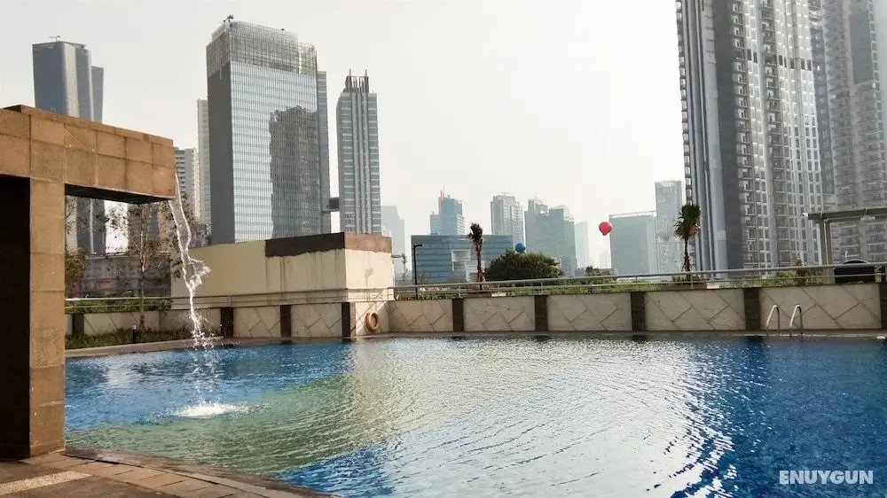 The Wave Apartment near Kota Kasablanka - Dış Mekanlar