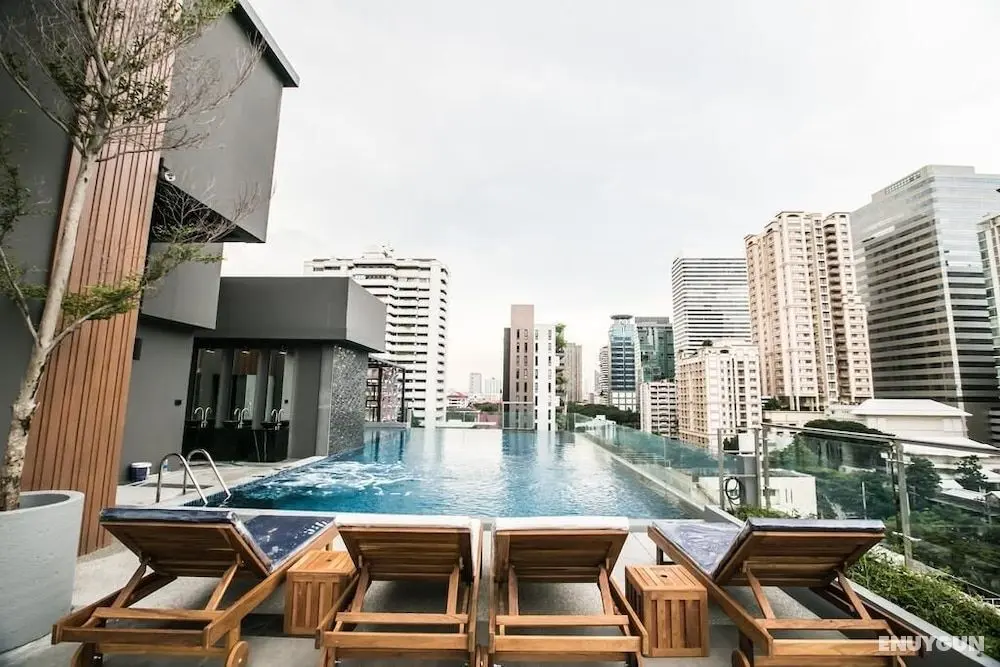 Wealth Lodge Asoke by Favstay - Havuz