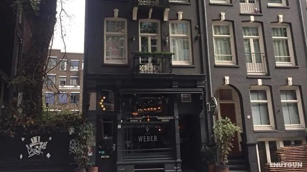 Weber Studios - Dış Mekan