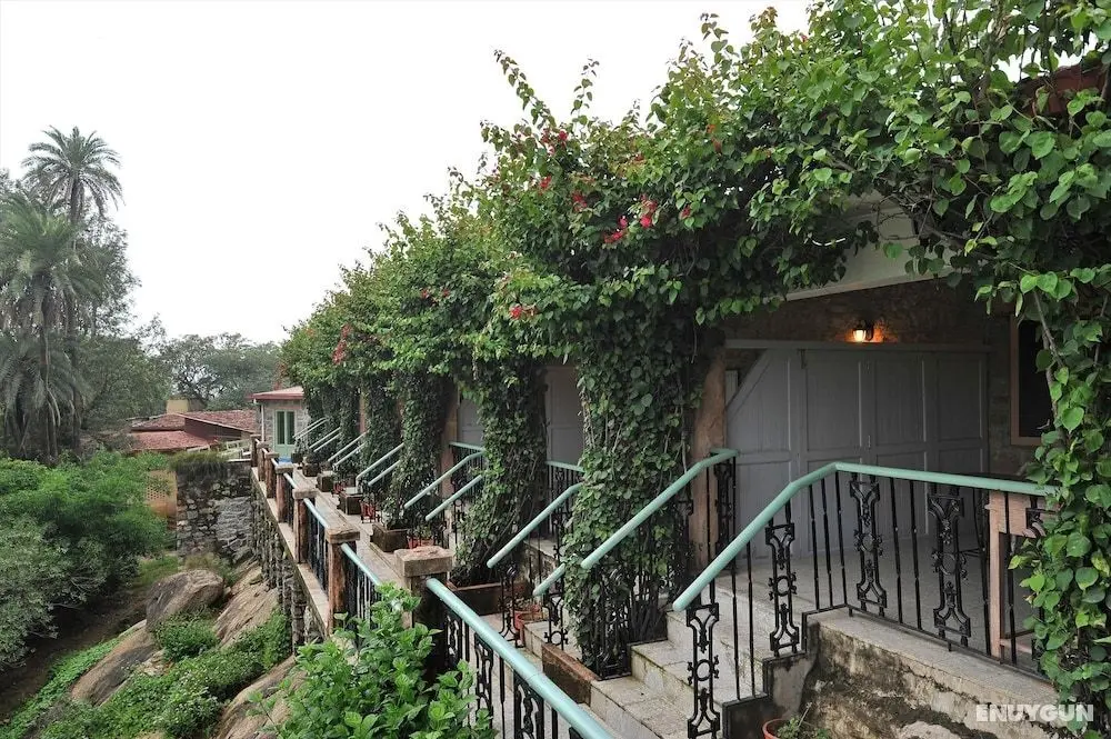 WelcomHeritage Connaught House - Dış Mekan