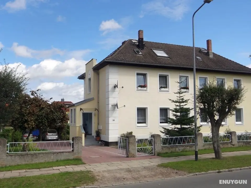 Welcoming Apartment With Garden, Terrace, Barbecue, Heating - Öne Çıkan Resim
