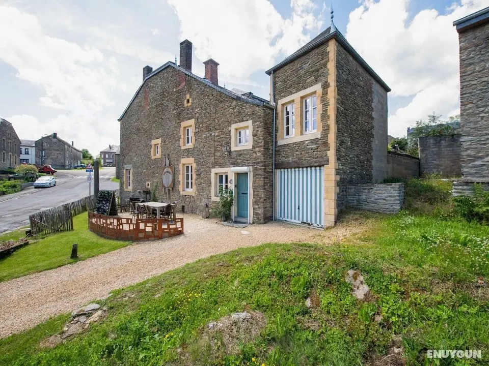 Welcoming Holiday Home in Vresse-sur-semois With Terrace - Öne Çıkan Resim