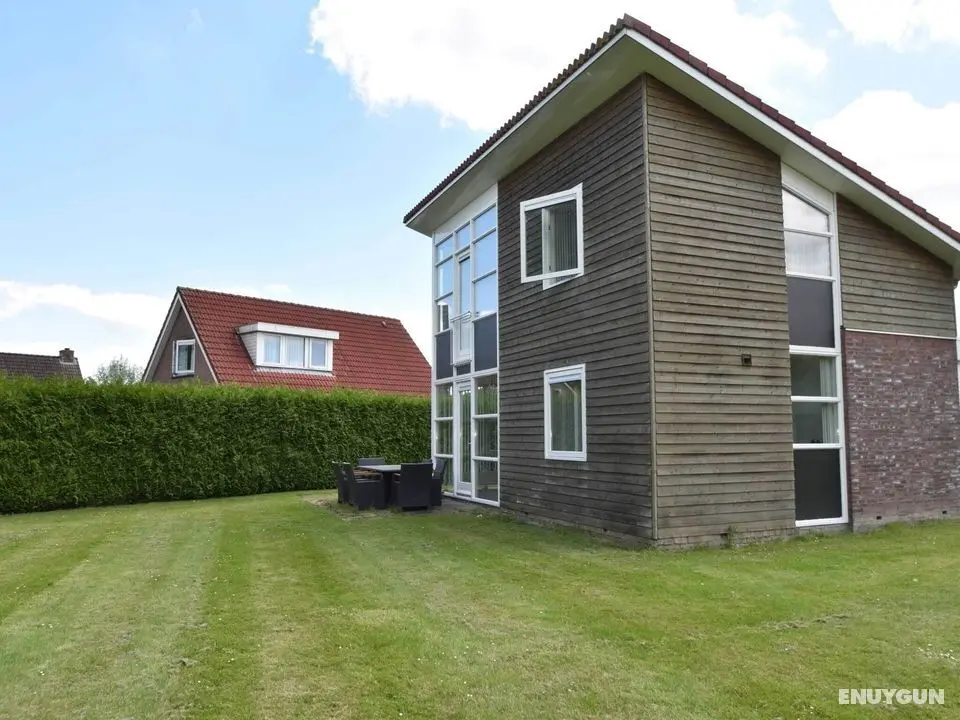 Welcoming Holiday Home in Zeewolde With Garden - Öne Çıkan Resim