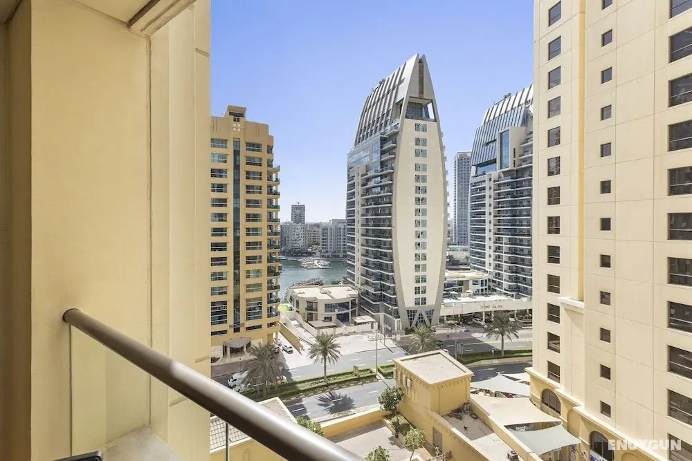 WelHome - Waterfront Family-Size Apt With JBR Beach Access - Oda Manzaraları