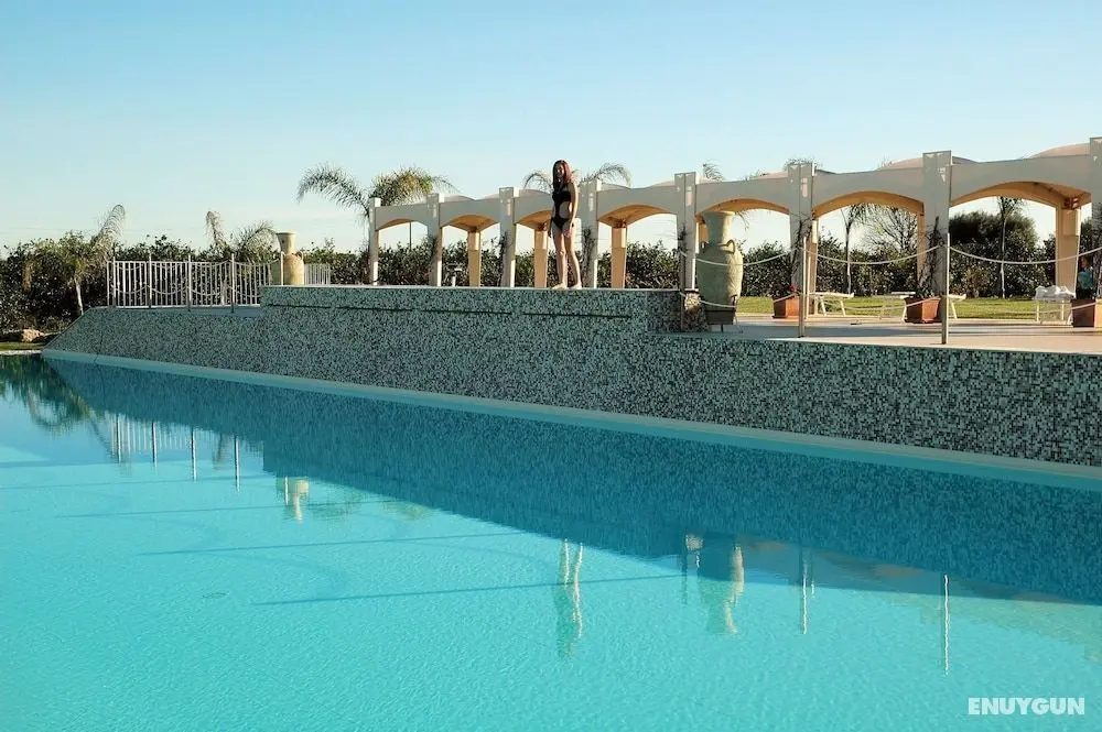 Wellness & Spa Hotel Principe di Fitalia - Havuz