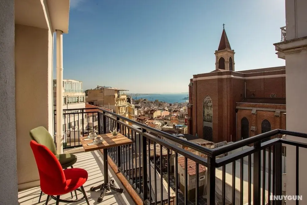 West Palace Hotel - Öne Çıkan Resim