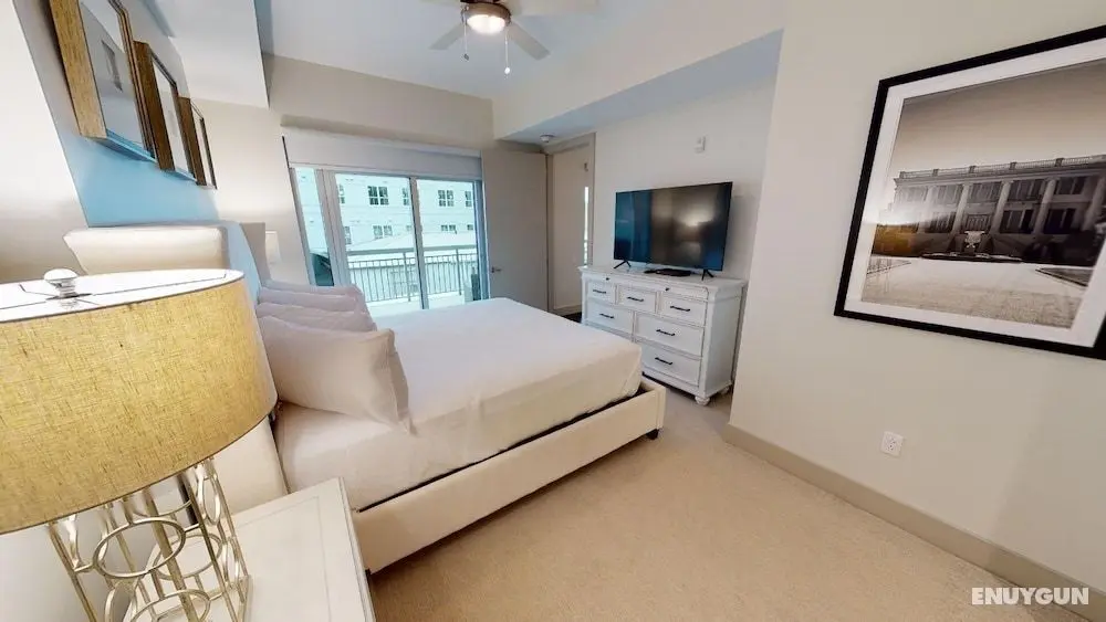 WestGate Luxury Condominiums - Oda