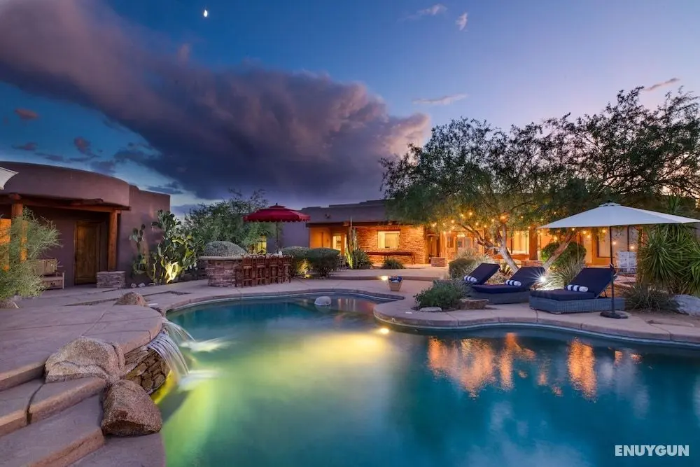 Westland by Avantstay Desert Oasis w/ Mountain View, Pool & Basketball Court! - Öne Çıkan Resim