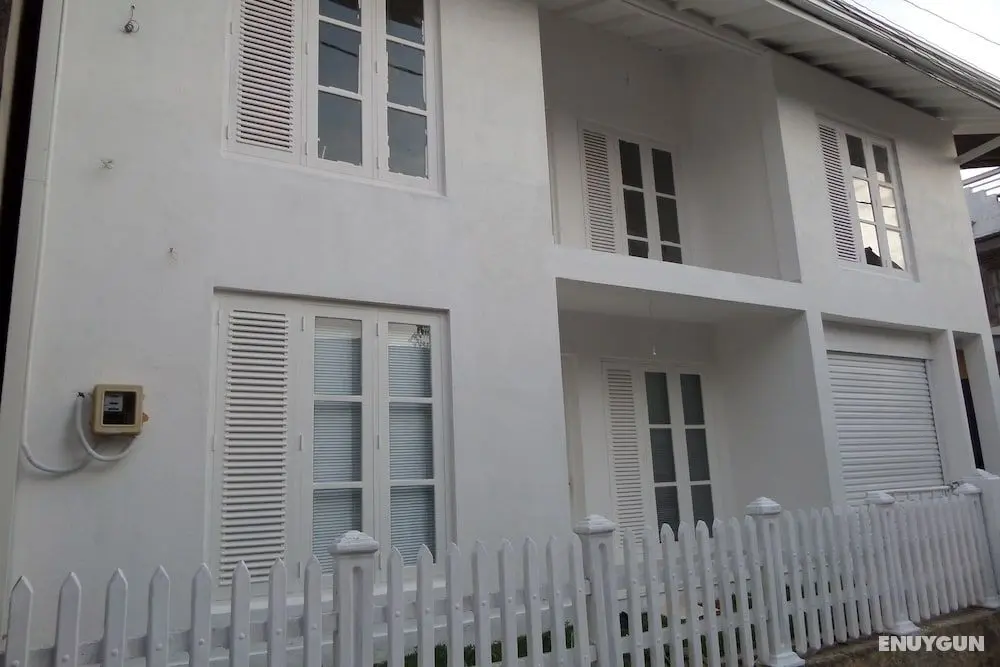 White Villa Ambalangoda - Dış Mekan