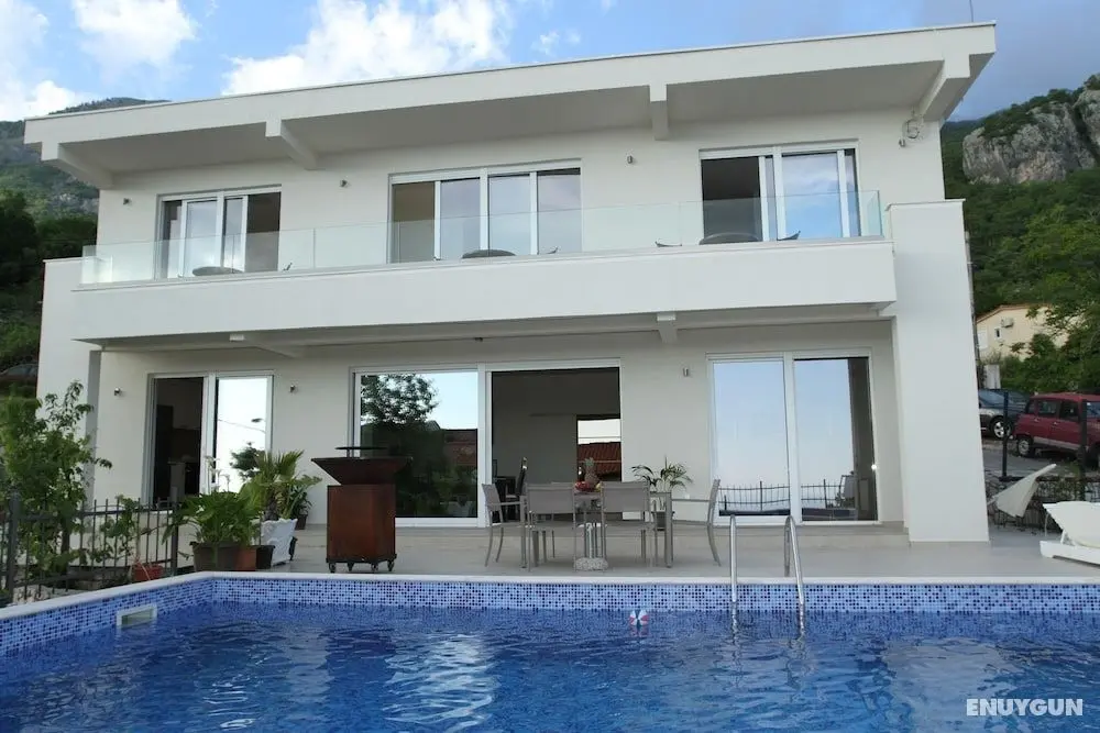 Villa White Beauty Lapcici - Öne Çıkan Resim