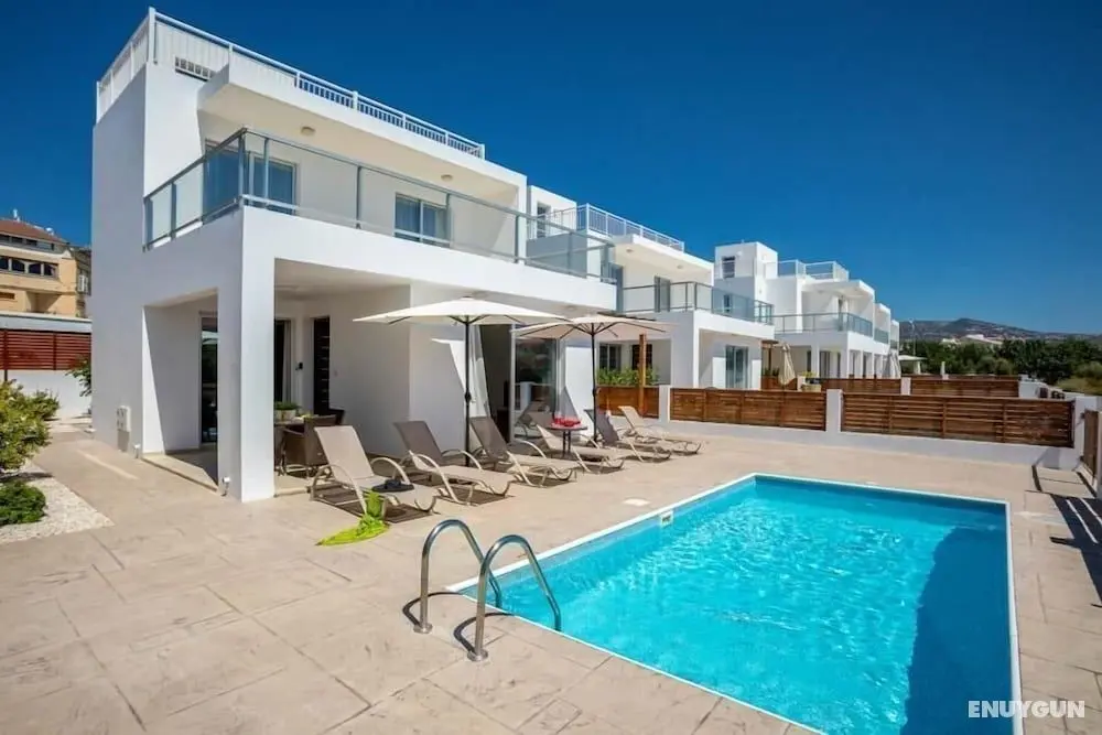 Villa White Moonflower - Öne Çıkan Resim
