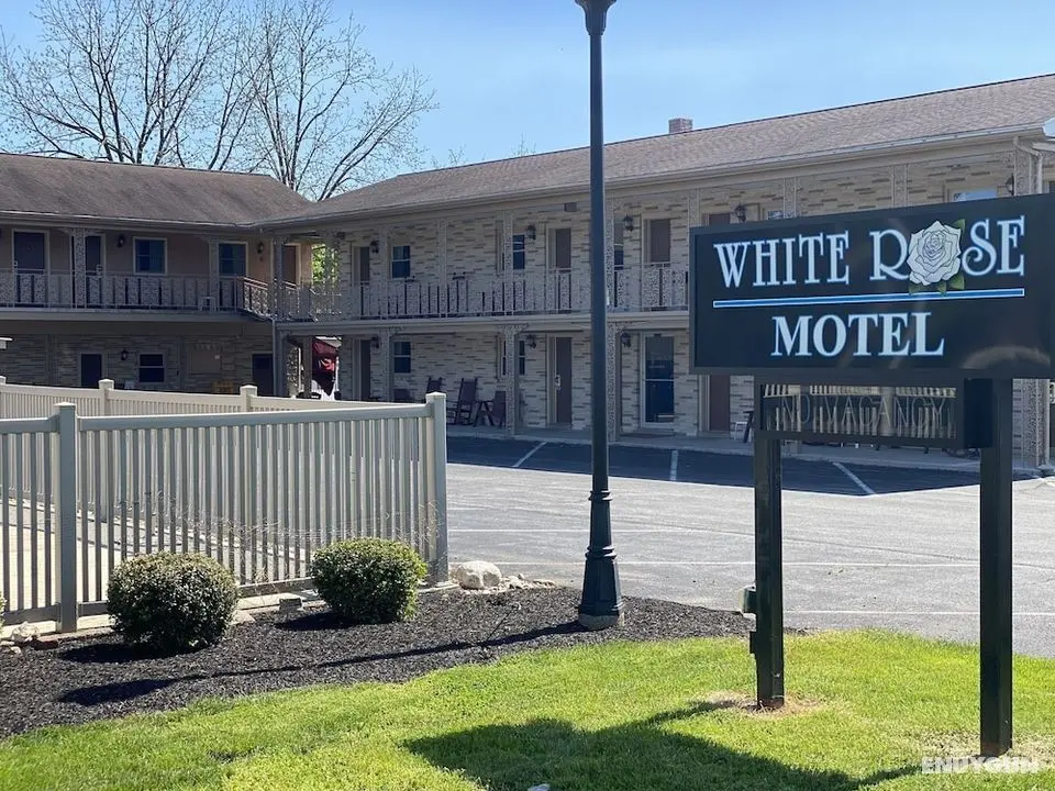 White Rose Motel - Hershey - Öne Çıkan Resim
