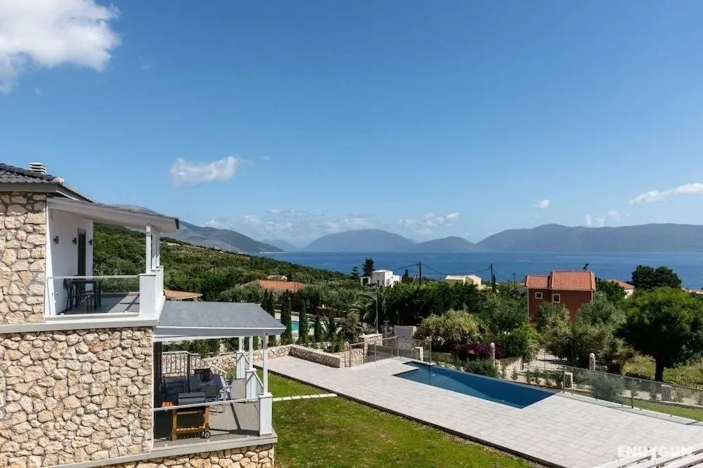 White Villas - Öne Çıkan Resim