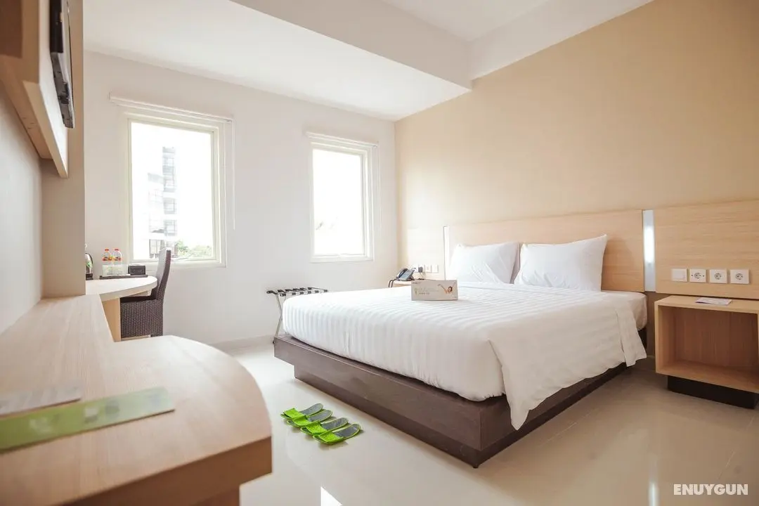 WHIZ PRIME HOTEL SUDIRMAN MAKASSAR - Öne Çıkan Resim