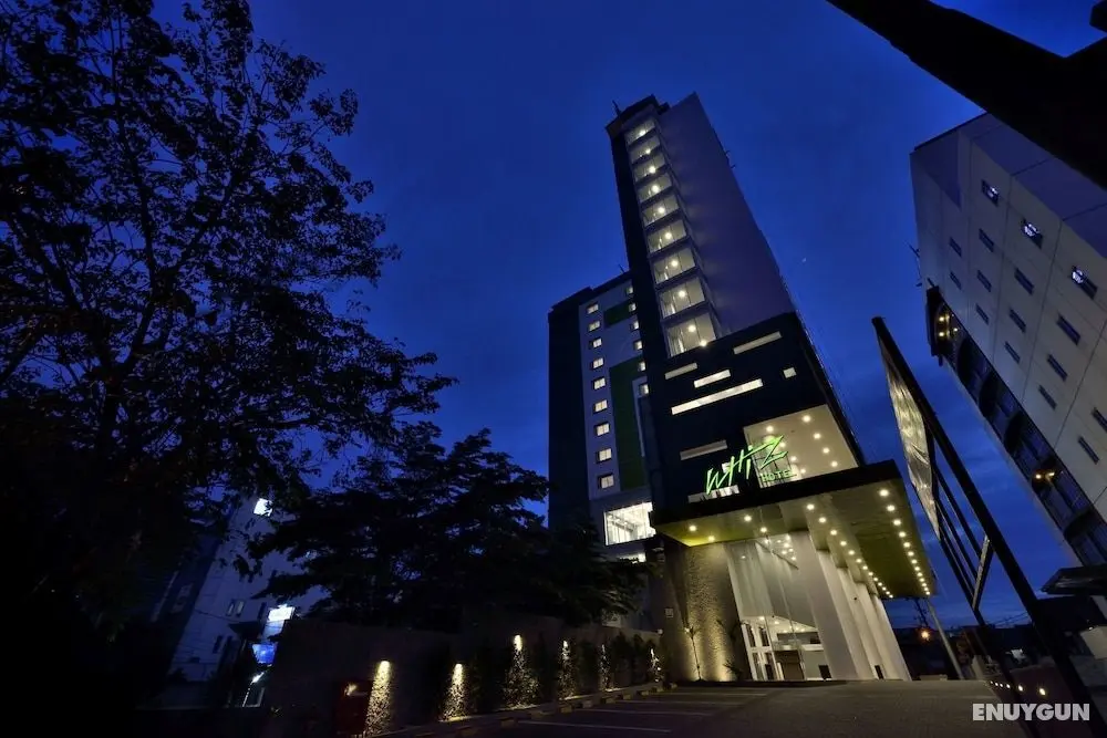Whiz Hotel Sudirman Pekanbaru - CHSE Certified - Öne Çıkan Resim