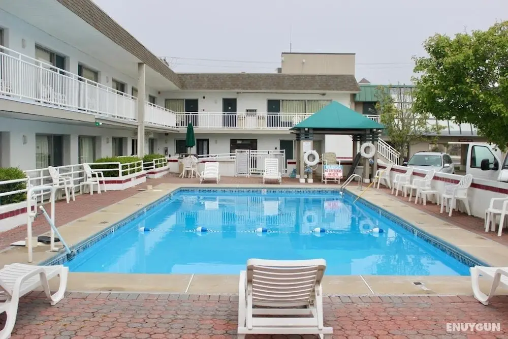 Wild Dunes Inn - Havuz