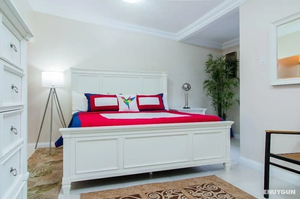 Winchester HV by Pro Homes Jamaica - Öne Çıkan Resim