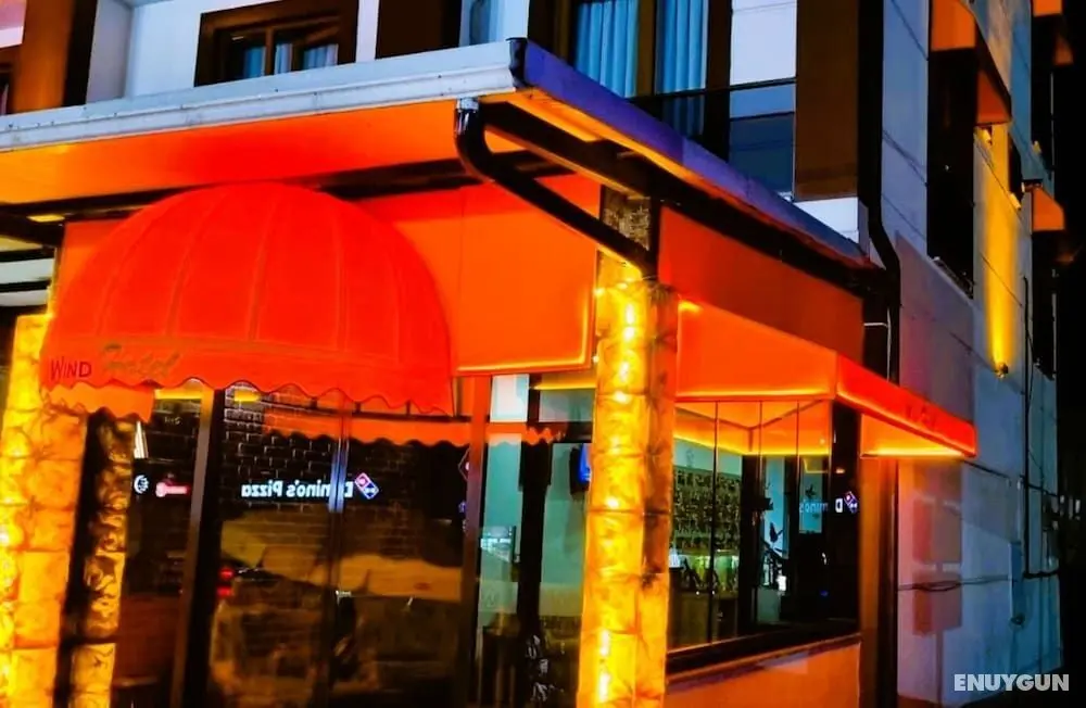 Wind Hotel - Öne Çıkan Resim