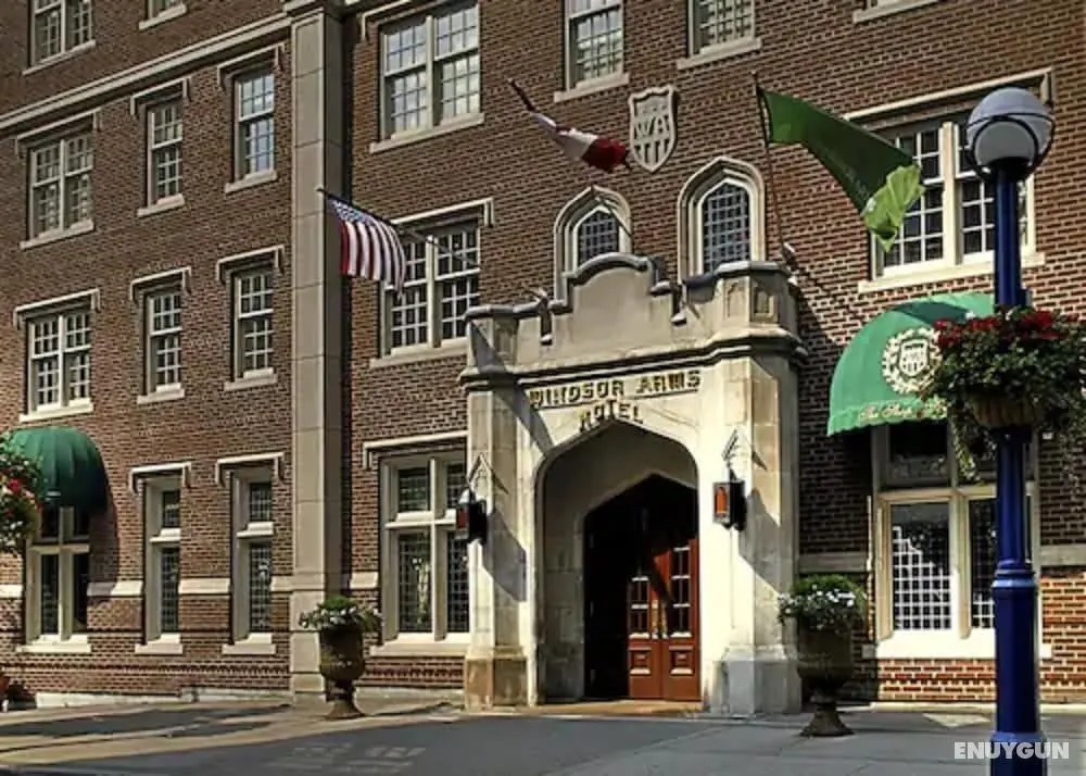 Windsor Arms Hotel - Öne Çıkan Resim
