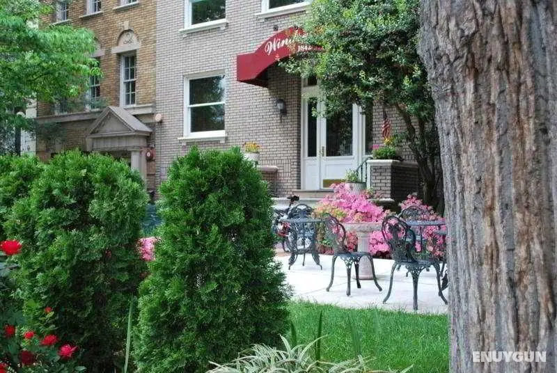 The Windsor Inn - Manzara / Peyzaj