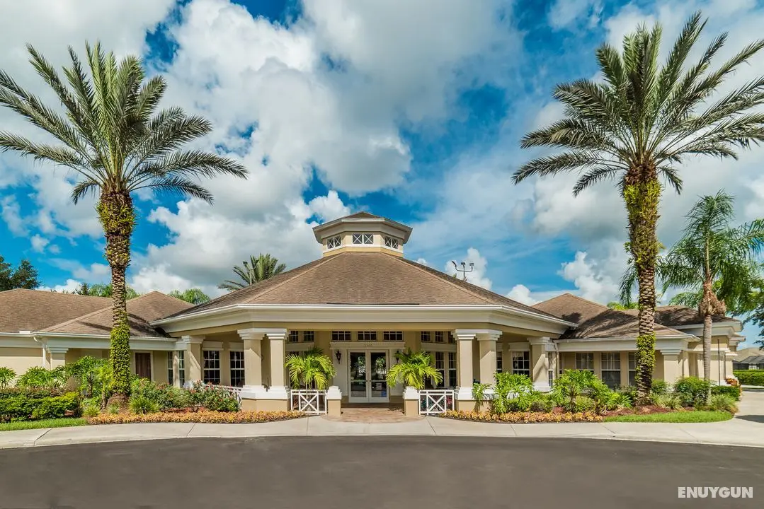 Windsor Palms - Genel