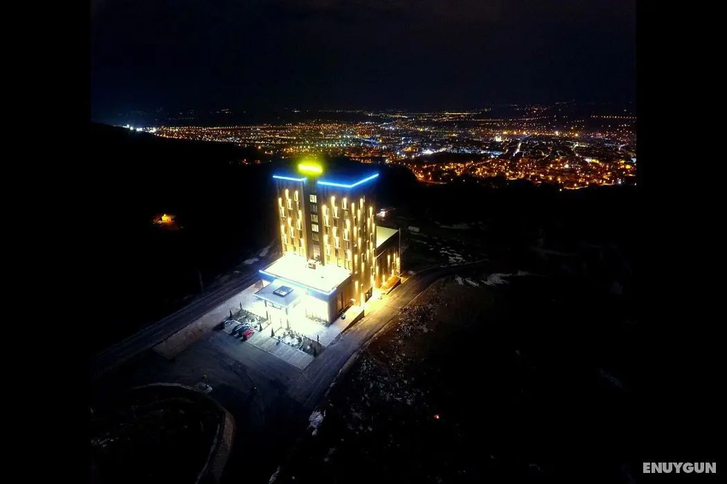 Windy Hill Hotel - Oda