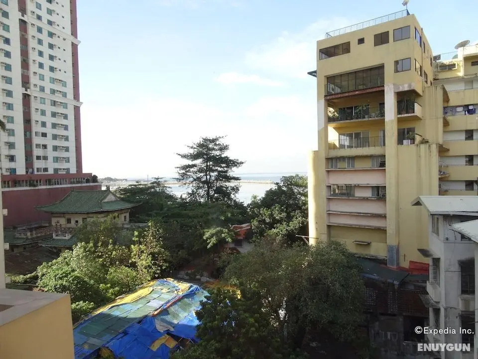 The Windy Ridge Hotel Manila - Dış Mekan