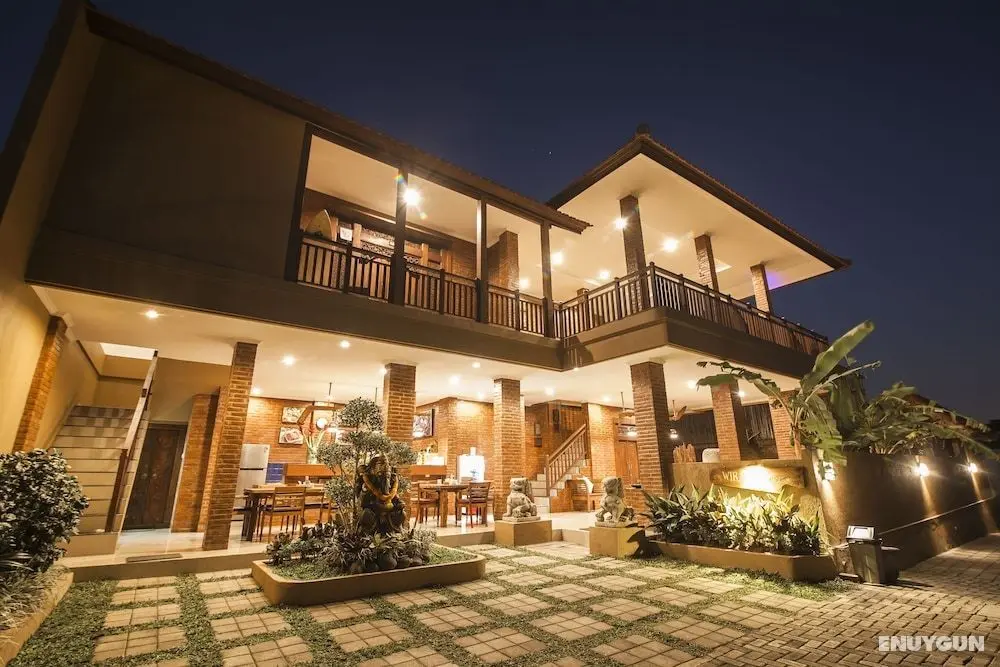 Wiras Village - Öne Çıkan Resim
