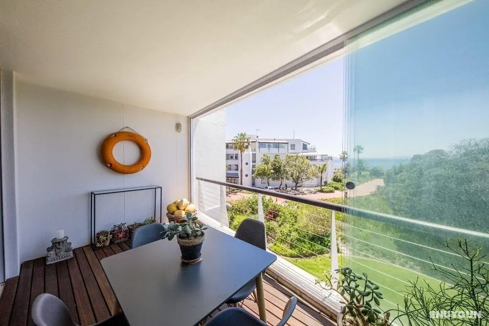 Wonderful Secure Apartment Walking Distance to Waterfront African Anchor - Öne Çıkan Resim