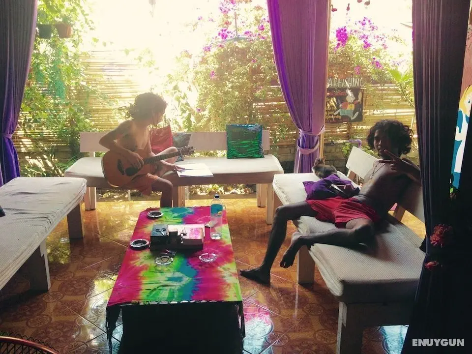 Wonderland - Öne Çıkan Resim