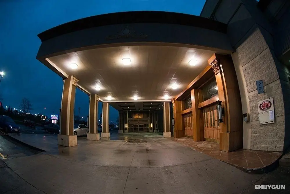 Woodbine Hotel and Suites - Genel