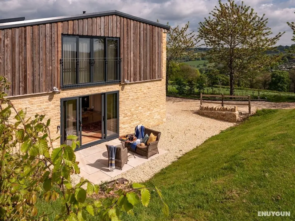 Woodchester Valley Vineyard Barns - Öne Çıkan Resim