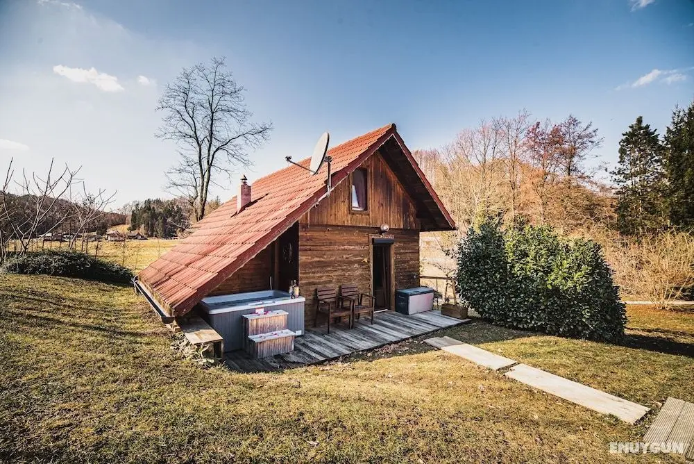 Wooden Cabin Žurej With Hot Tub - Öne Çıkan Resim