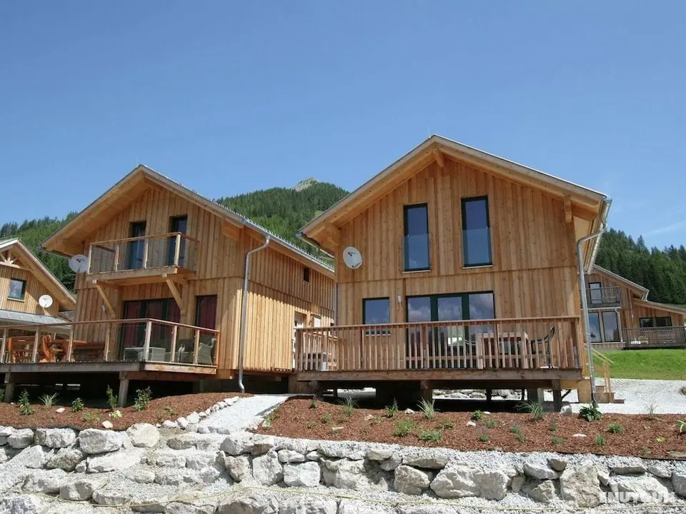 Wooden Chalet in Hohentauern by the Forest - Öne Çıkan Resim