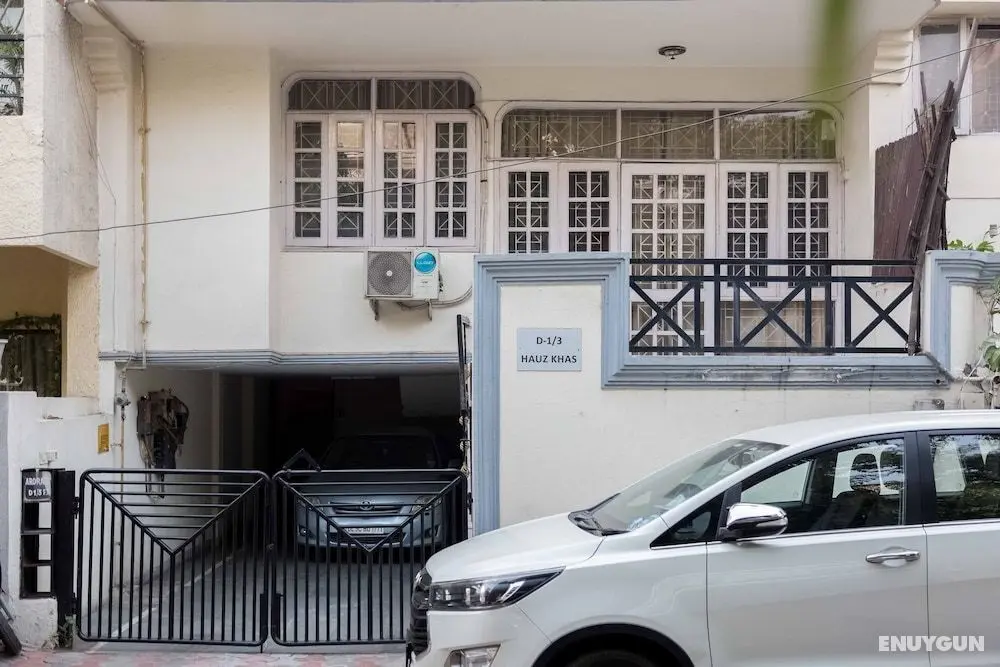 Woodpecker BNB Hauz Khas - Otopark