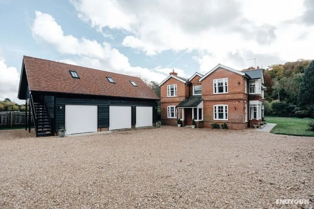Woodvale Retreat - Sleeps 10 - Oda
