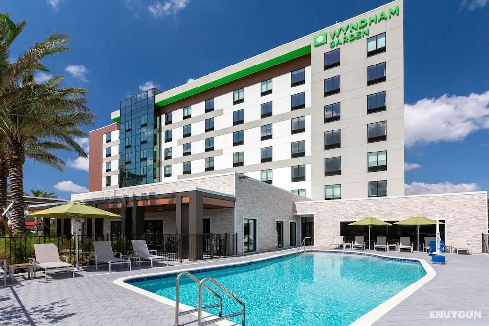 Wyndham Garden Orlando Universal / I Drive - Havuz