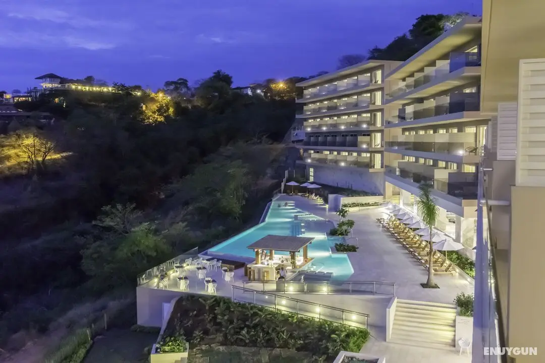 Wyndham Tamarindo - Genel