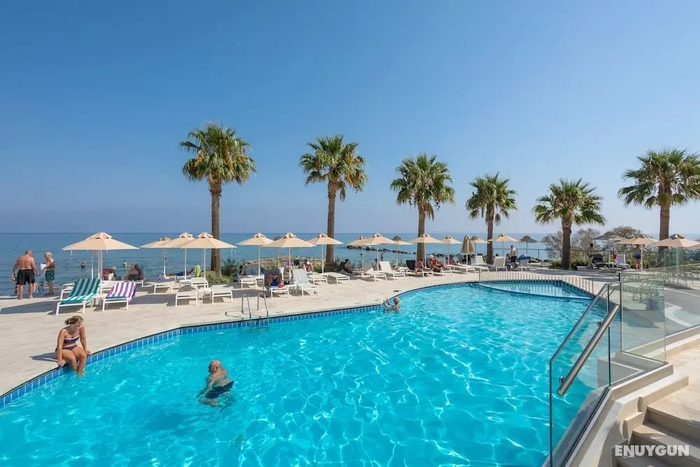 Xenos Kamara Beach - Öne Çıkan Resim