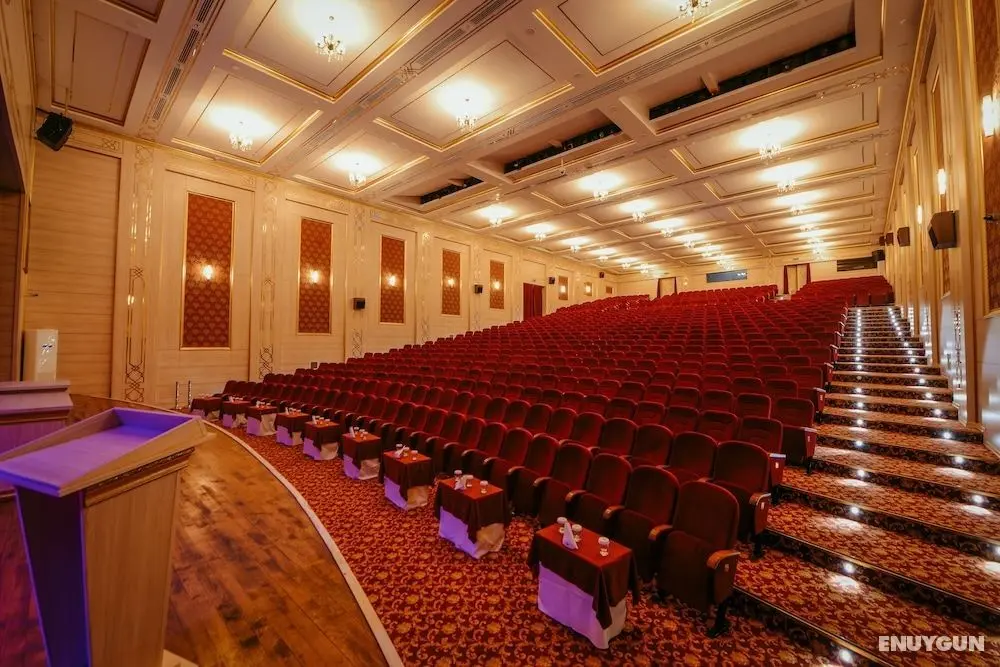 Yay Grand Hotel - Öne Çıkan Resim