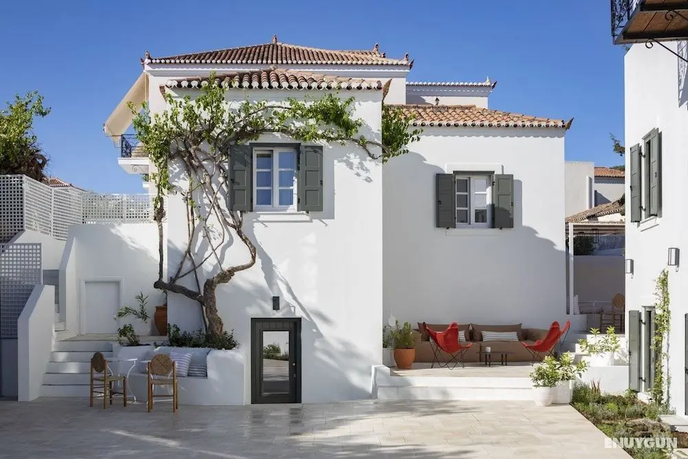 Yayaki Spetses - Öne Çıkan Resim