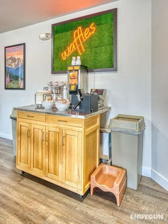Yellowstone River Inn & Suites - Öne Çıkan Resim