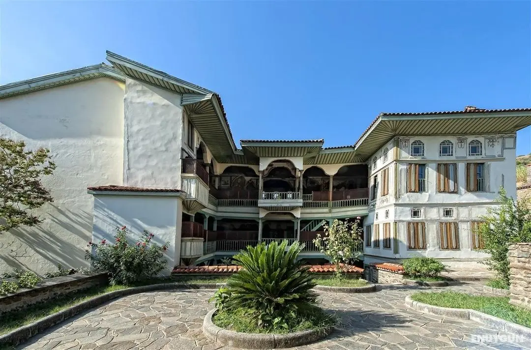 Yeni Gelin Evi Birgi - Ana Bina